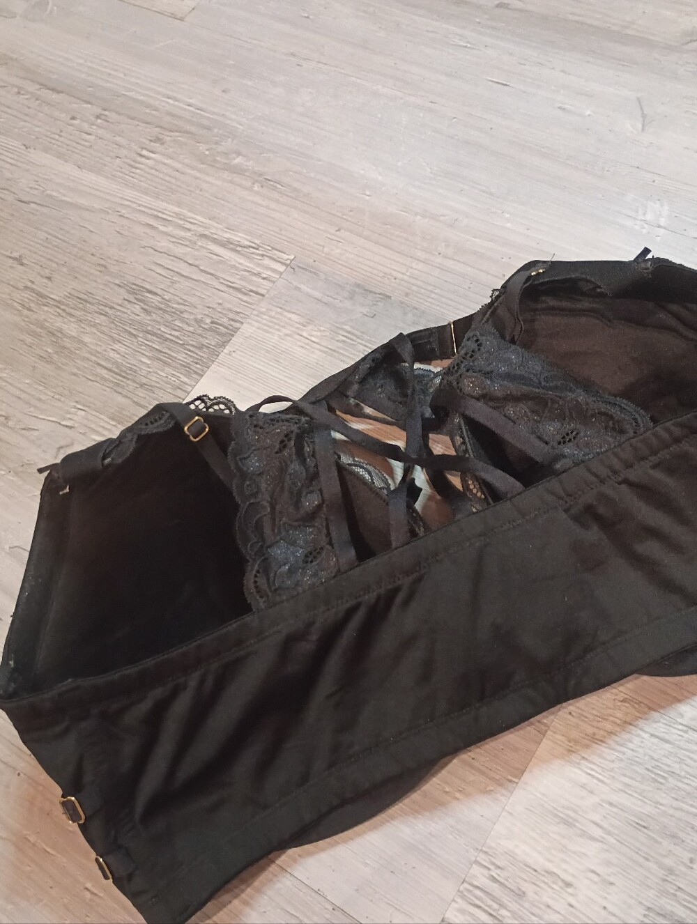 Bra - Picture 3 of 6